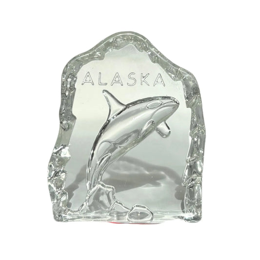 Glass decor with an orca design with 'Alaska' engraved