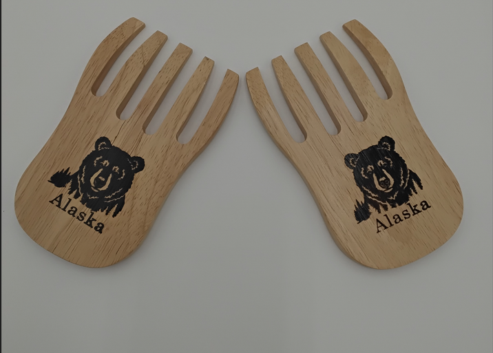 BEAR FACE SALAD CLAWS