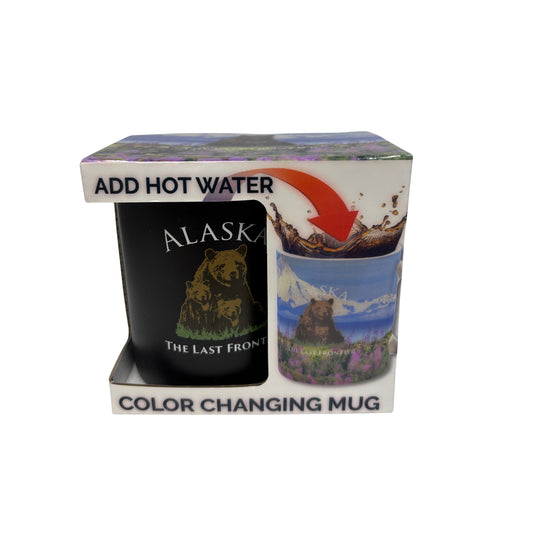 Color-changing mug with Alaska design in packaging