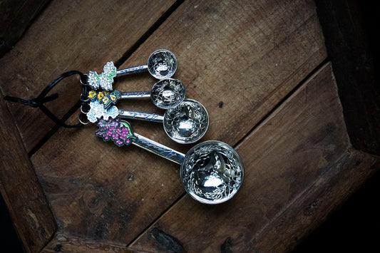 ALASKA FLORAL MEASURING SPOONS