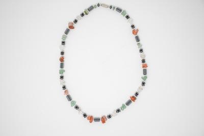 Hem.necklace 16