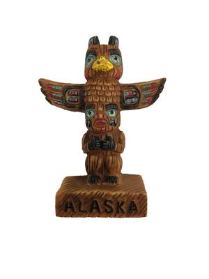 Poly Totem Magnet W/alaska
