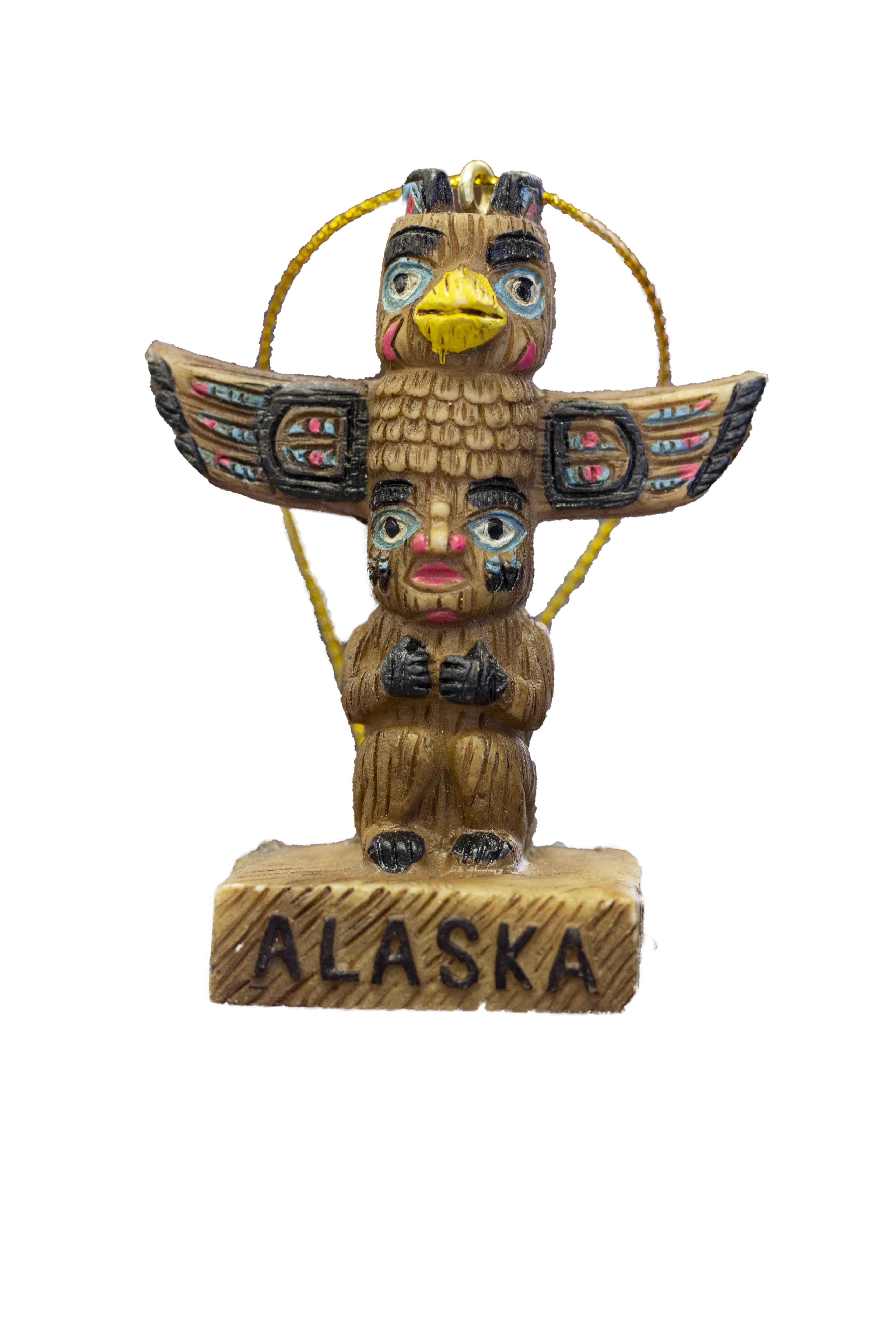  Poly Totem Ornament W/Alaska