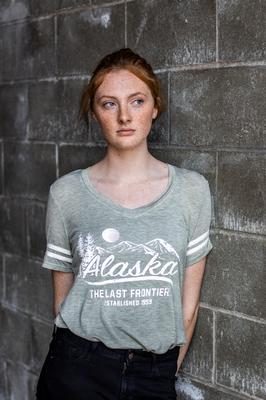 L`s V-neck Splendid Mtn