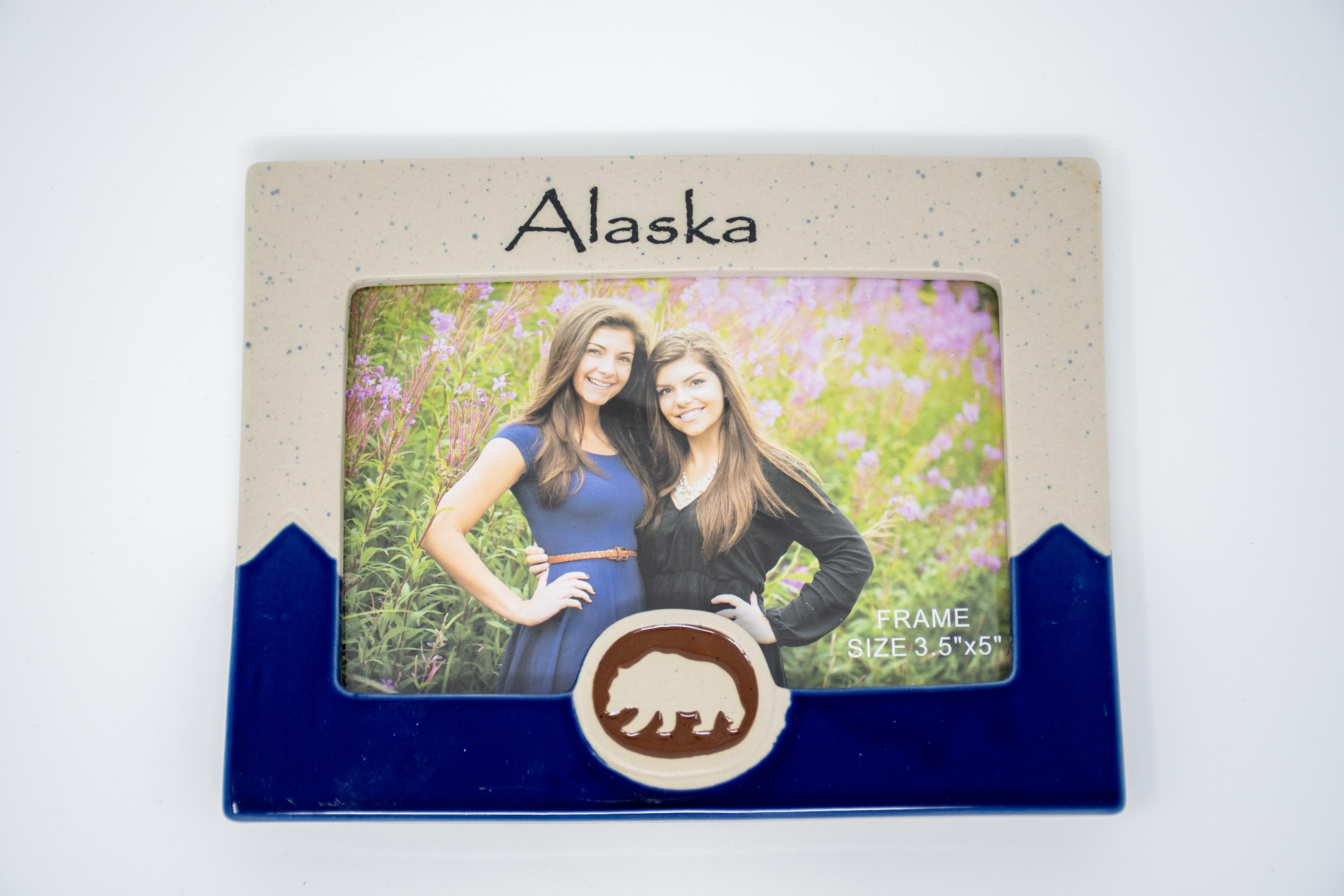  Picture Frame Bear W/Alaska