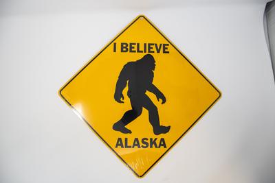 Sign- I Believe W/alaska