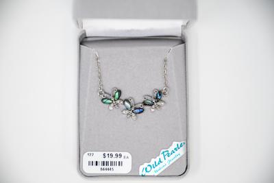 Necklace - B.fly Trio