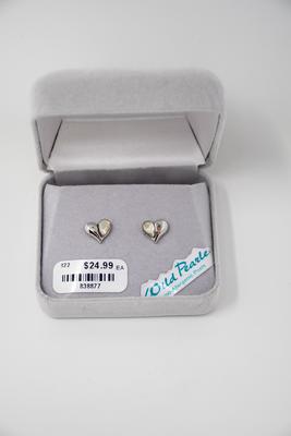 Earrings - Hearts Desire
